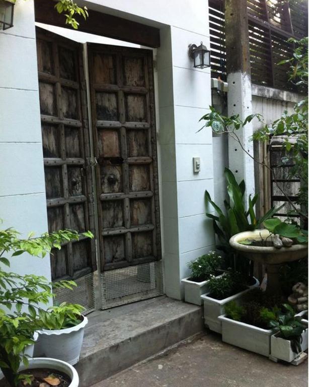 Littlest Guesthouse Bangkok Eksteriør bilde